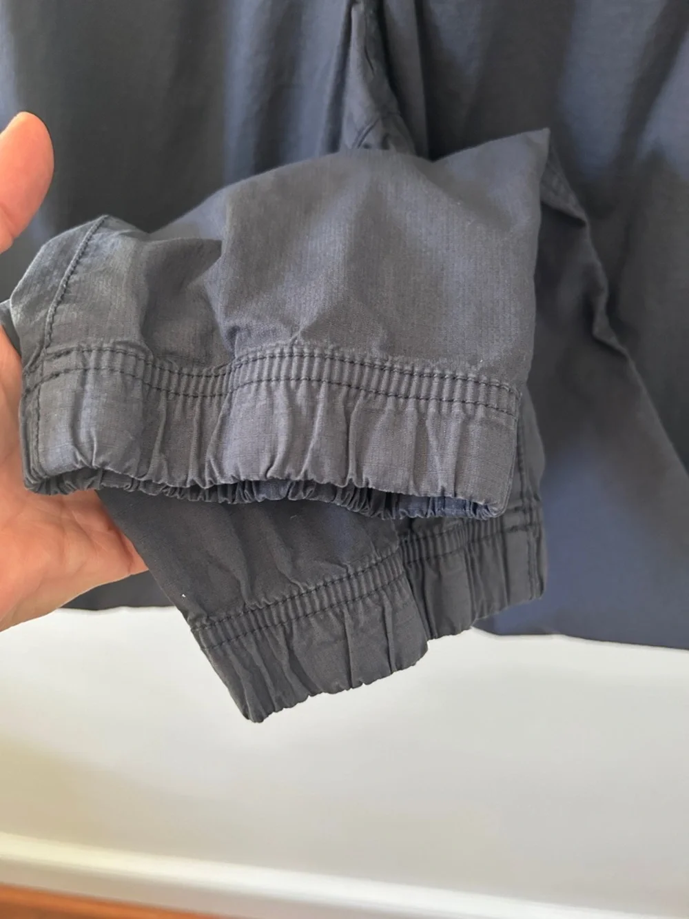 L.L. Bean Women’s Stretch Ripstop Pull On Pants Slim Joggers M Carbon Navy - Picture 10 of 11